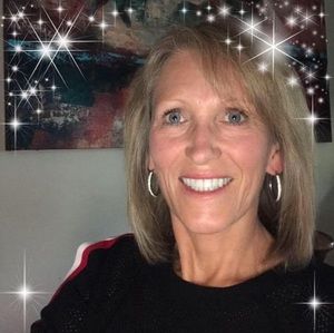 Meet your Posher, Laurie